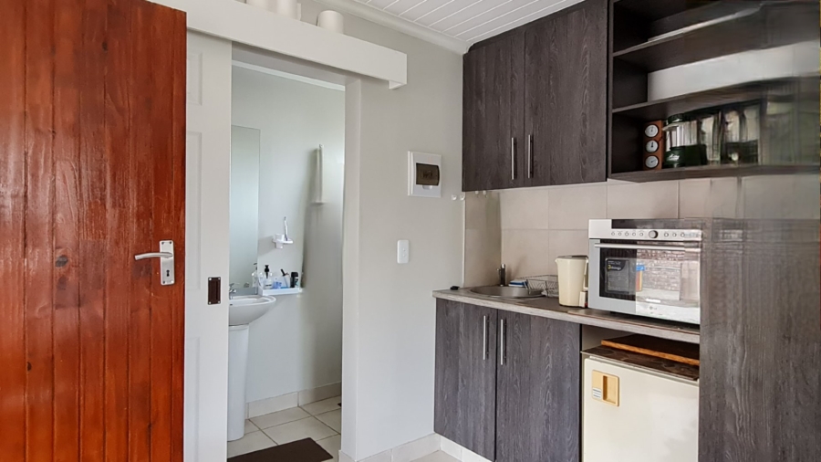 5 Bedroom Property for Sale in Dana Bay Western Cape